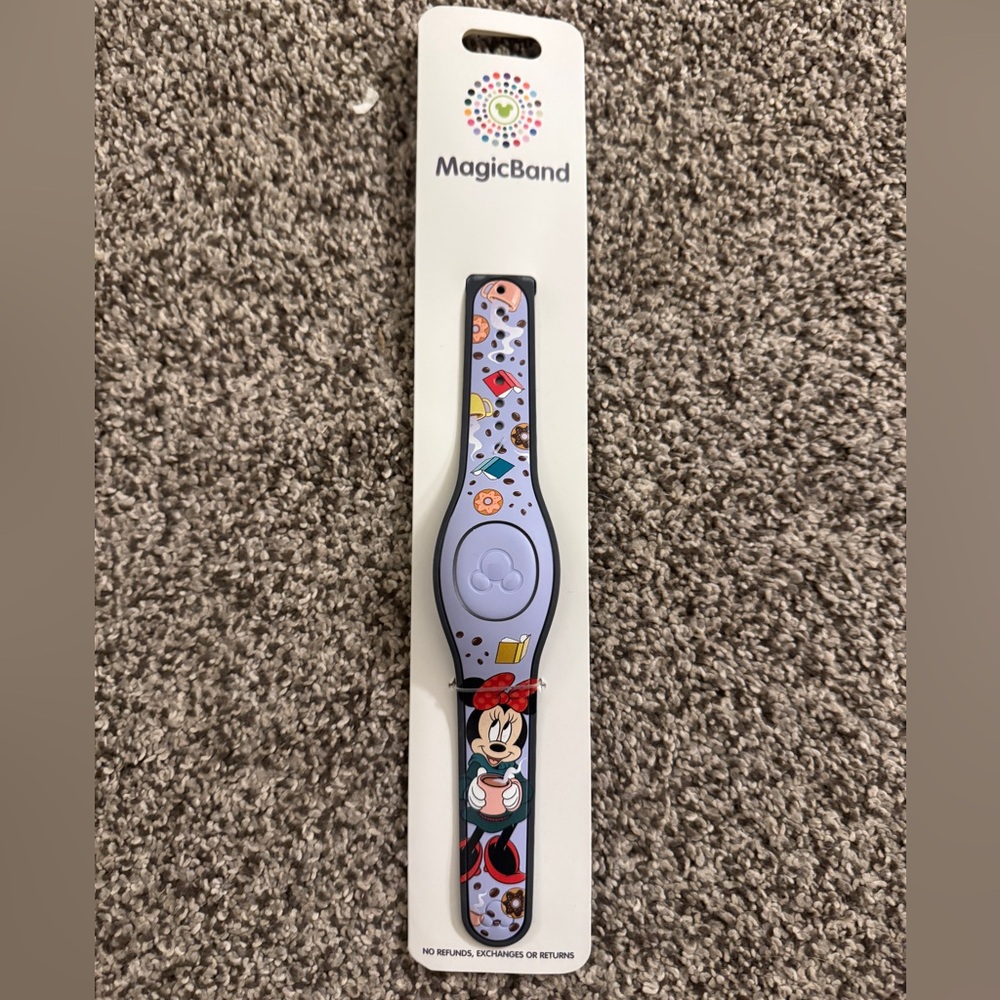 Disney Parks Magic Band NWT
